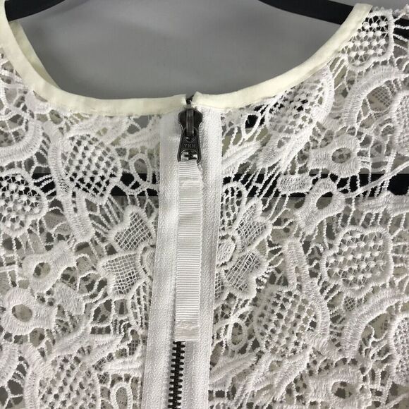 Cabi #800 Size Medium Open Needle Lace Floral Peplum Sheer Tank Exposed Zipper - Picture 10 of 16